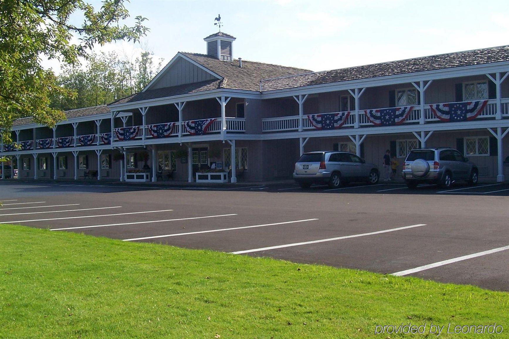 Webbs Year Round Resort Chautauqua Bagian luar foto